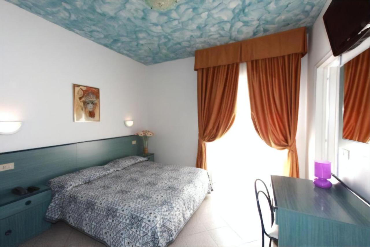 Hotel Storione Lido di Jesolo Eksteriør bilde